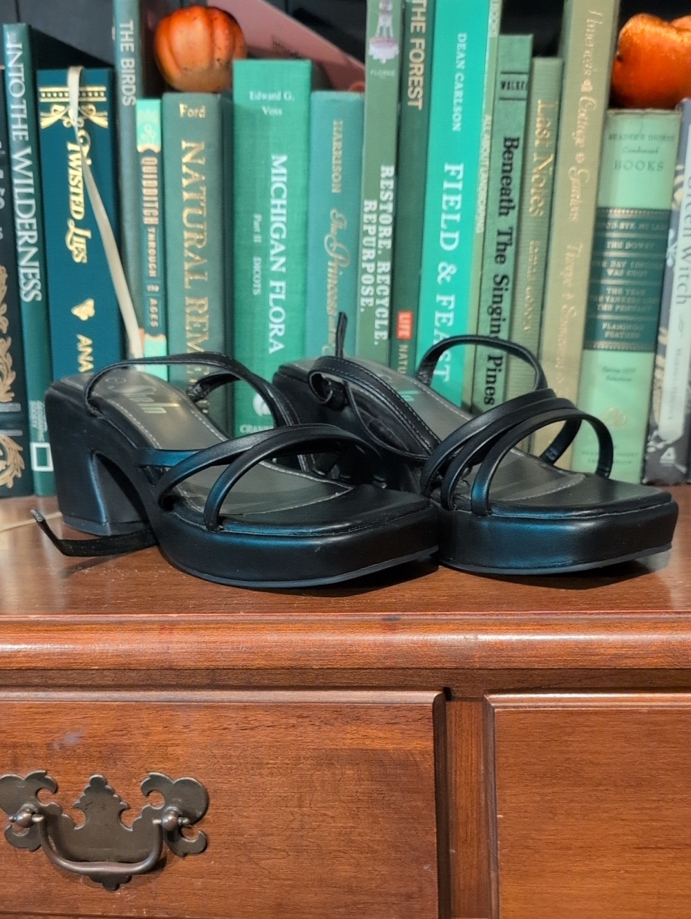 SheIn Black Strappy Platform Heeled Sandals (Size 7) Y2K